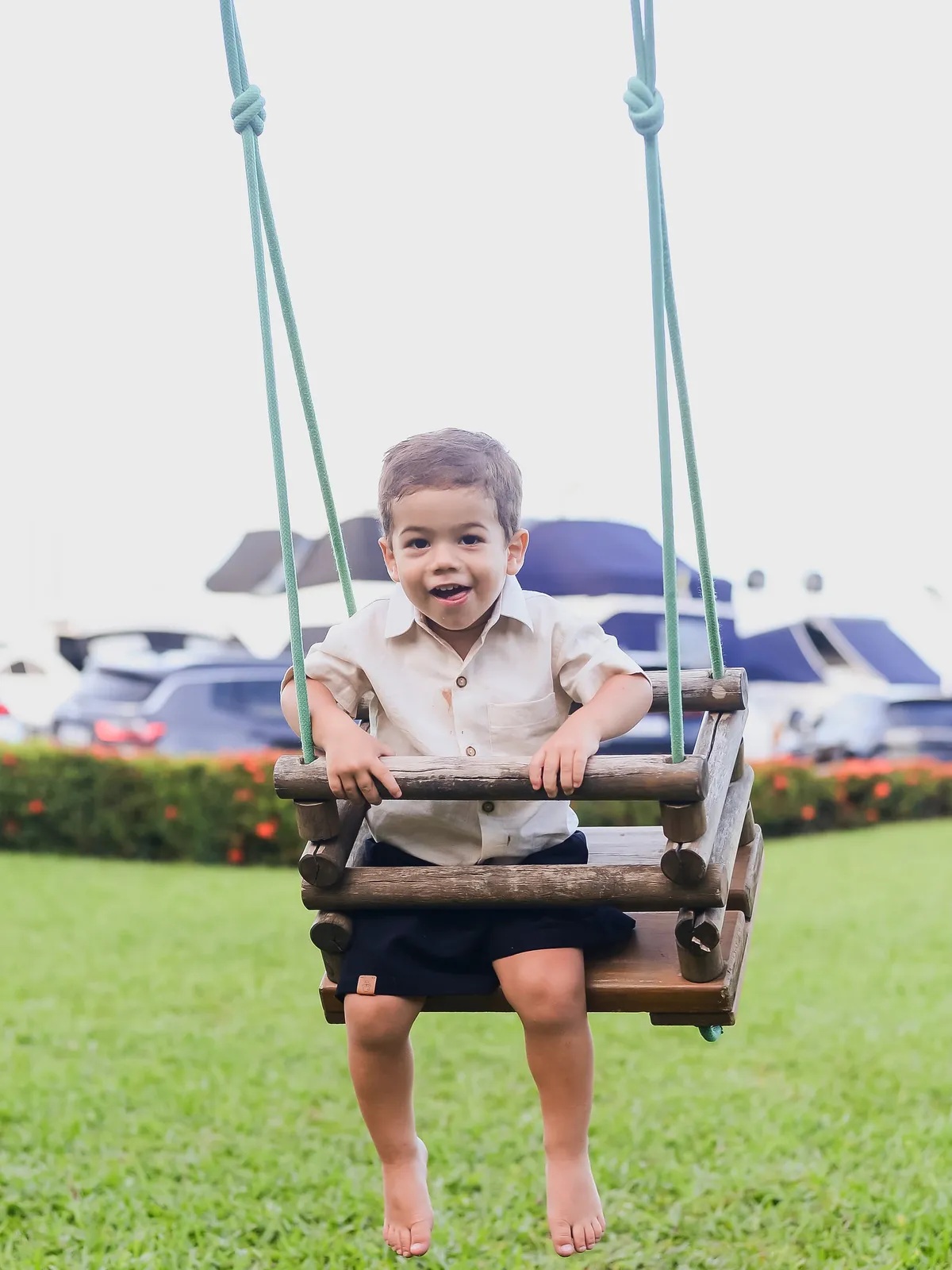 Menino no balanço